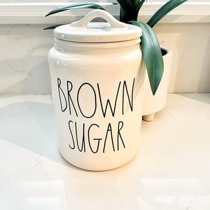 Rae Dunn Brown Sugar